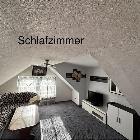 Helle Dachgeschosswohnung Nr 4
